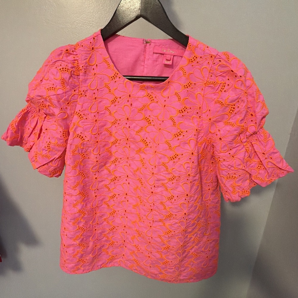LILLY PULITZER LAILAH Hot Pink with Orange Embroidered Flowers Eyelet Top Size S